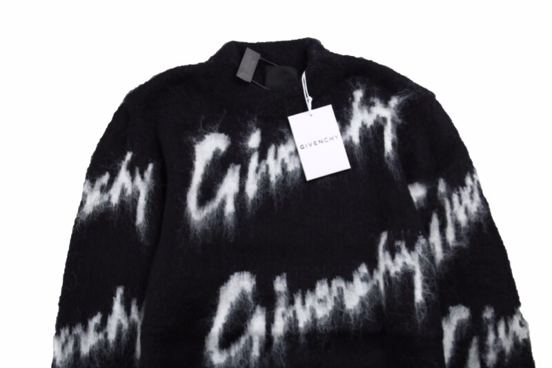 Givenchy Sweater - Image 3