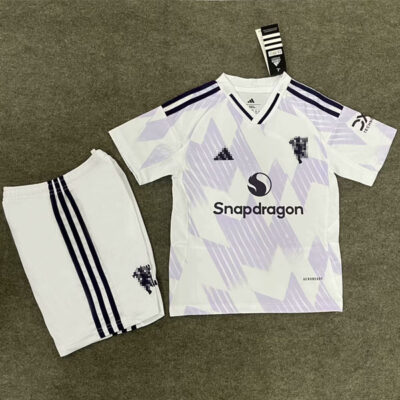 Manchester United Away Kids Kit 2025/26